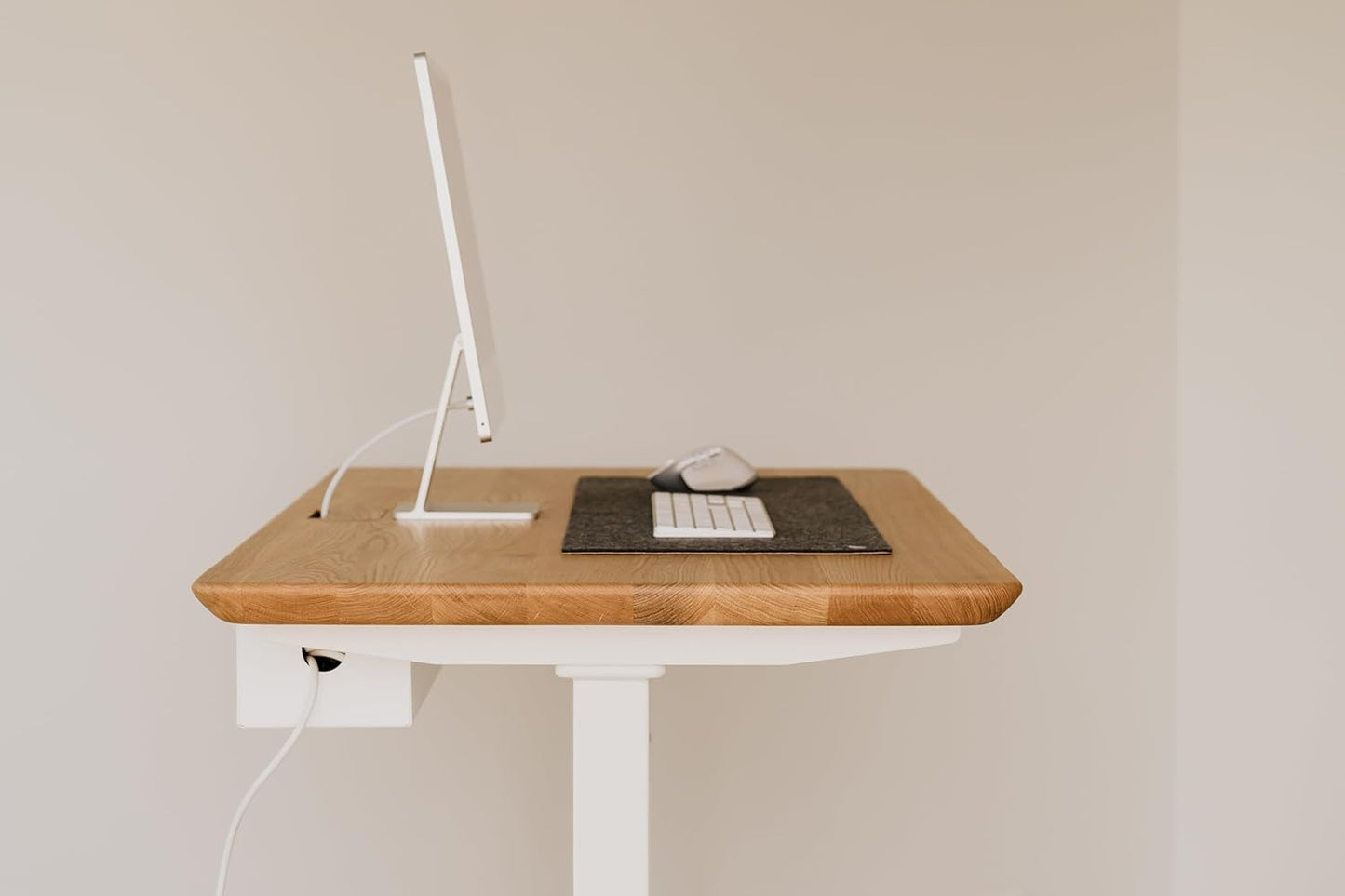 Oakywood - Underdesk Cable Management - Cable Duct Black for Desk, Table, Standing Desk - Hinged, Made of Metal - 15.5 X 100 X 10 Cm - White - Serious Techies