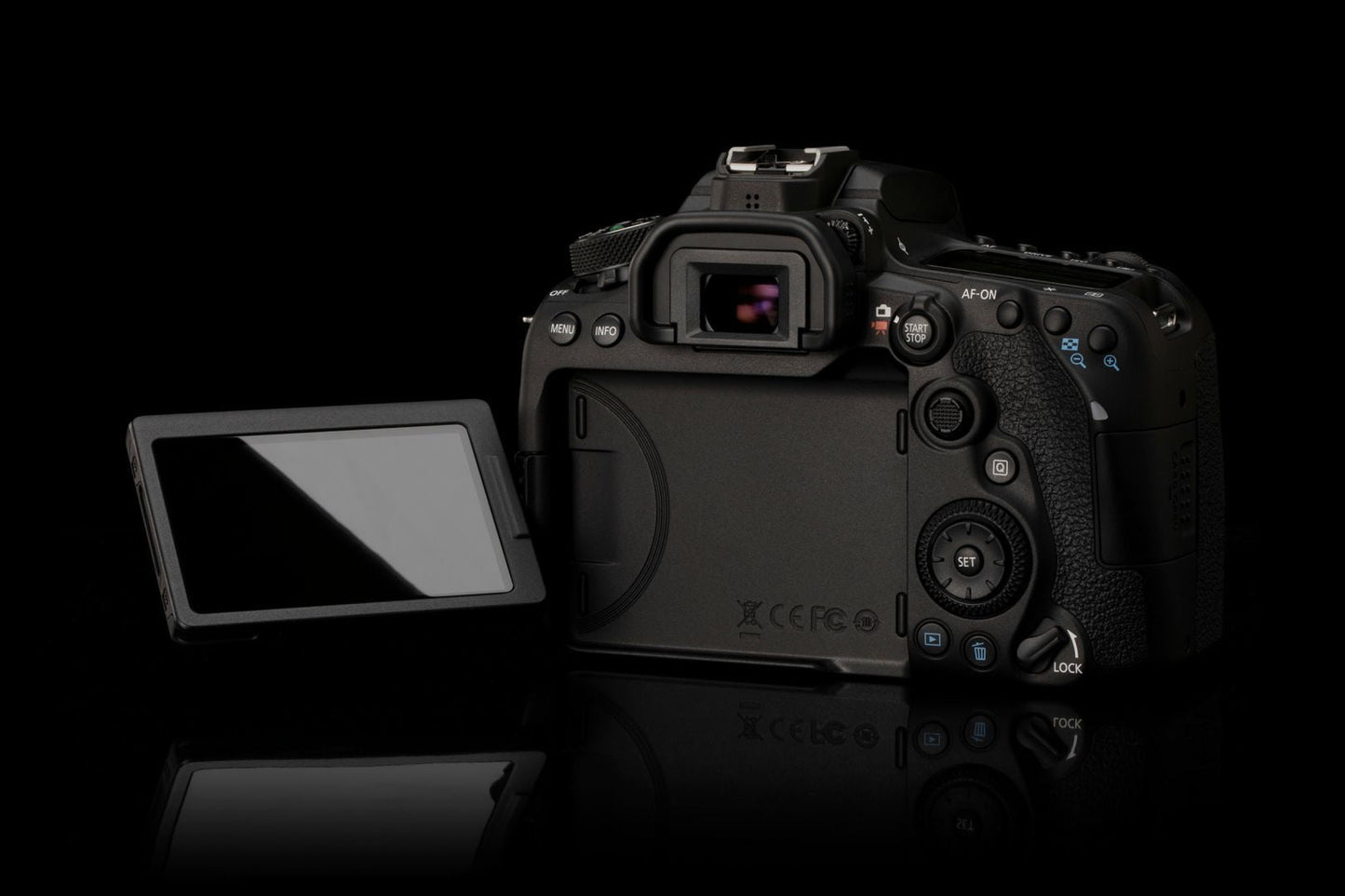 Canon - EOS 90D - Digital Camera - SLR - 32.5 MP - 4K / 30 Fps - 7.5X Optical Zoom EF-S 18-135Mm IS USM Lens - Wi-Fi, Bluetooth - Serious Techies