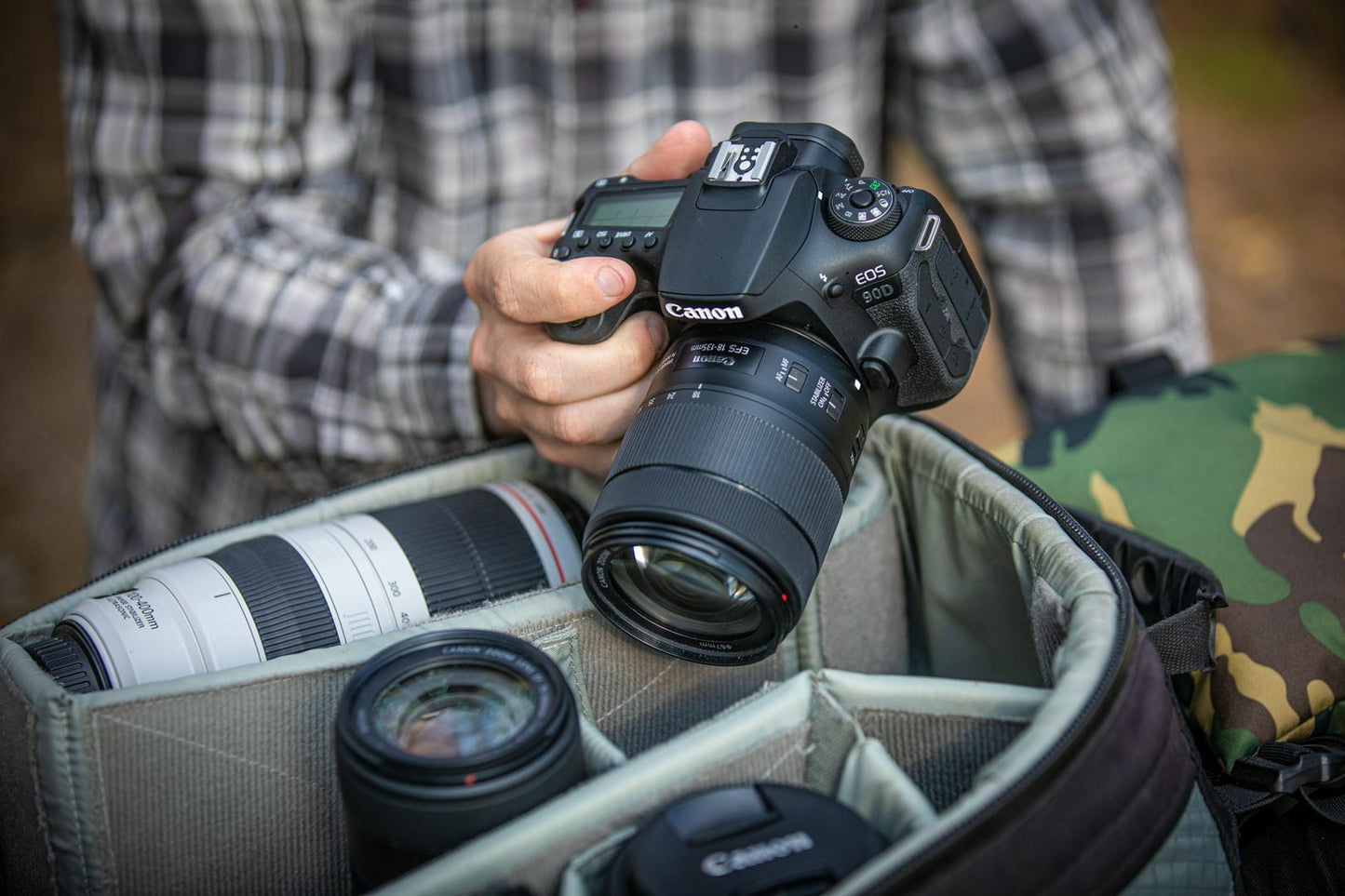 Canon - EOS 90D - Digital Camera - SLR - 32.5 MP - 4K / 30 Fps - 7.5X Optical Zoom EF-S 18-135Mm IS USM Lens - Wi-Fi, Bluetooth - Serious Techies