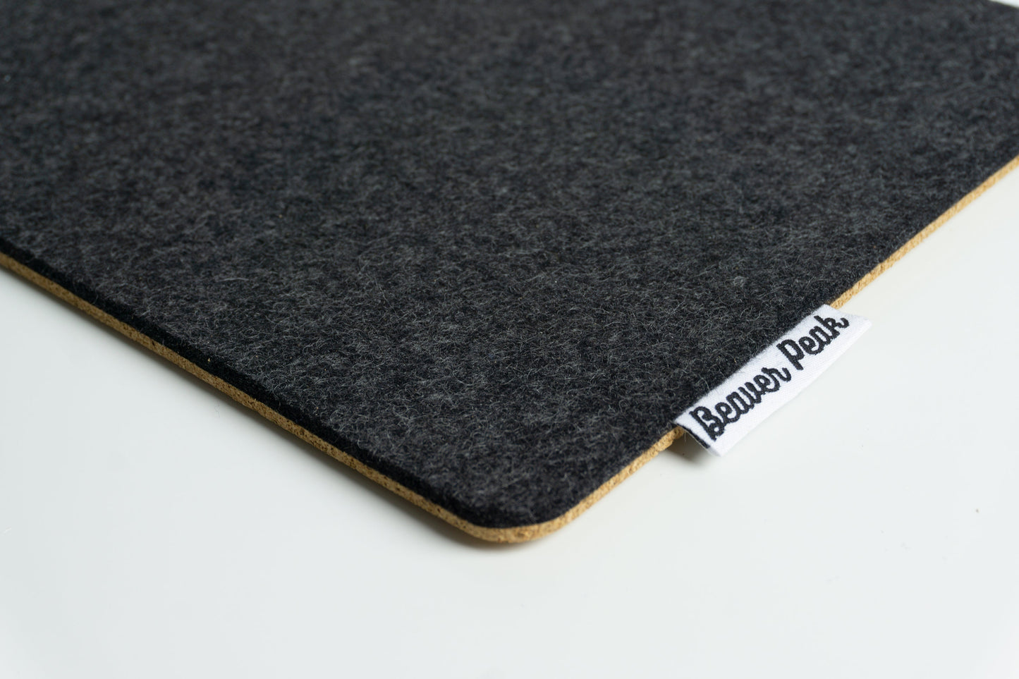 BeaverPeak - Felt and Cork Desk Mat, Wool and Cork Desk Mat, Anti-Microbial Wool Desk Pad, anti Slip Cork Layer, Merino Wool Laptop Mat, Made in Canada - Serious Techies