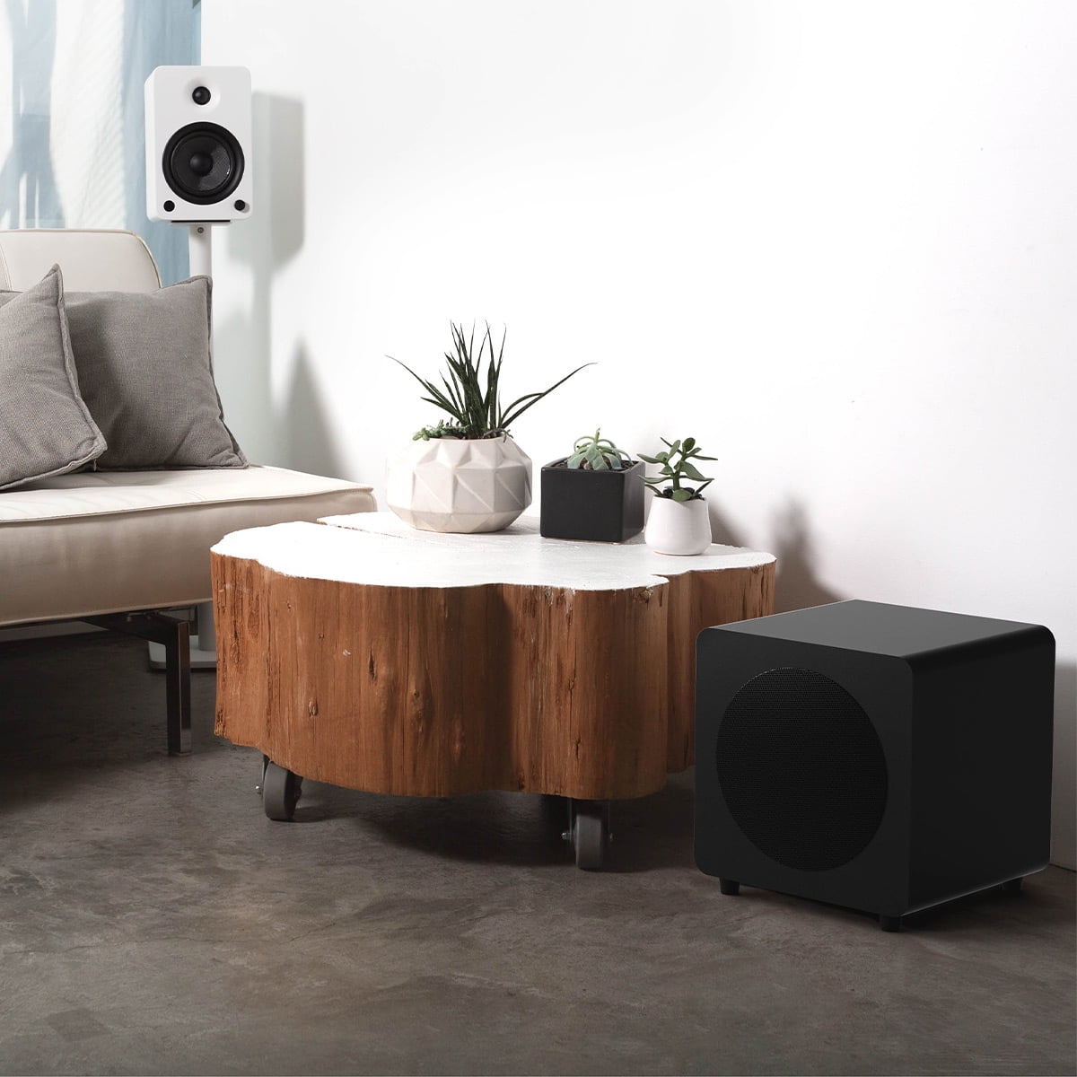 Kanto - SUB8 8-Inch Sealed Powered Subwoofer (Matte Black) - Serious Techies