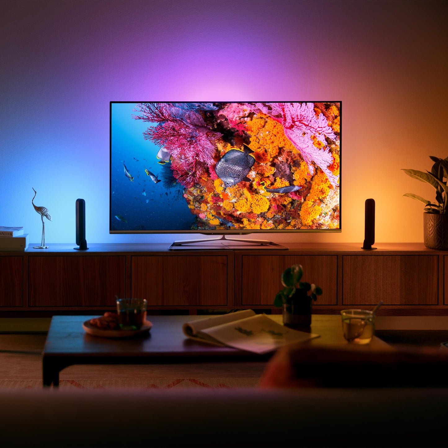 Philips Hue - Play Integrated LED Light Bar 2-Pack, Black - Serious Techies