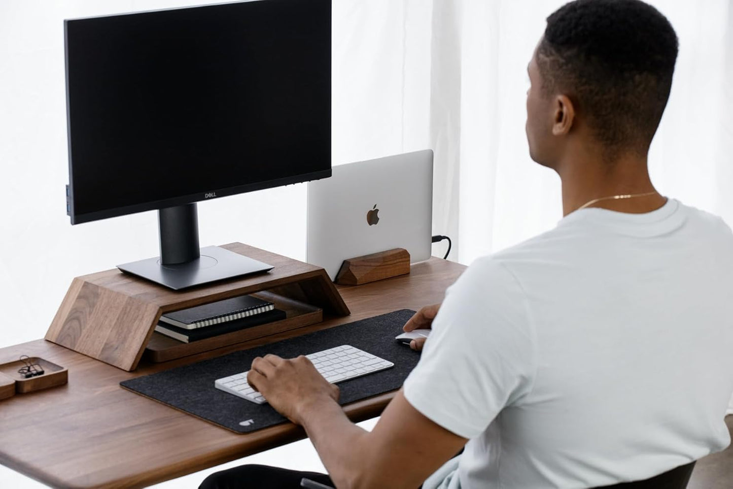 Oakywood - Vertical Laptop Stand Wood - Adjustable Wooden Dock for Desk, Compatible with All Macbook Pro, Macbook Air, Ipad, Handmade Walnut Oak Wood, Computer Stand, Laptop Holder - Serious Techies
