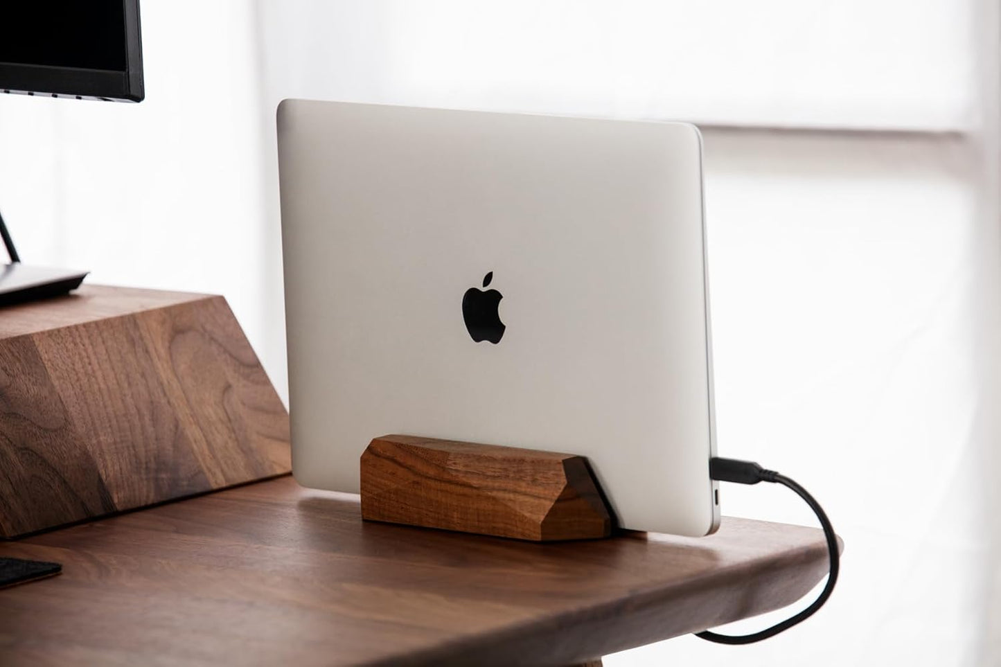 Oakywood - Vertical Laptop Stand Wood - Adjustable Wooden Dock for Desk, Compatible with All Macbook Pro, Macbook Air, Ipad, Handmade Walnut Oak Wood, Computer Stand, Laptop Holder - Serious Techies