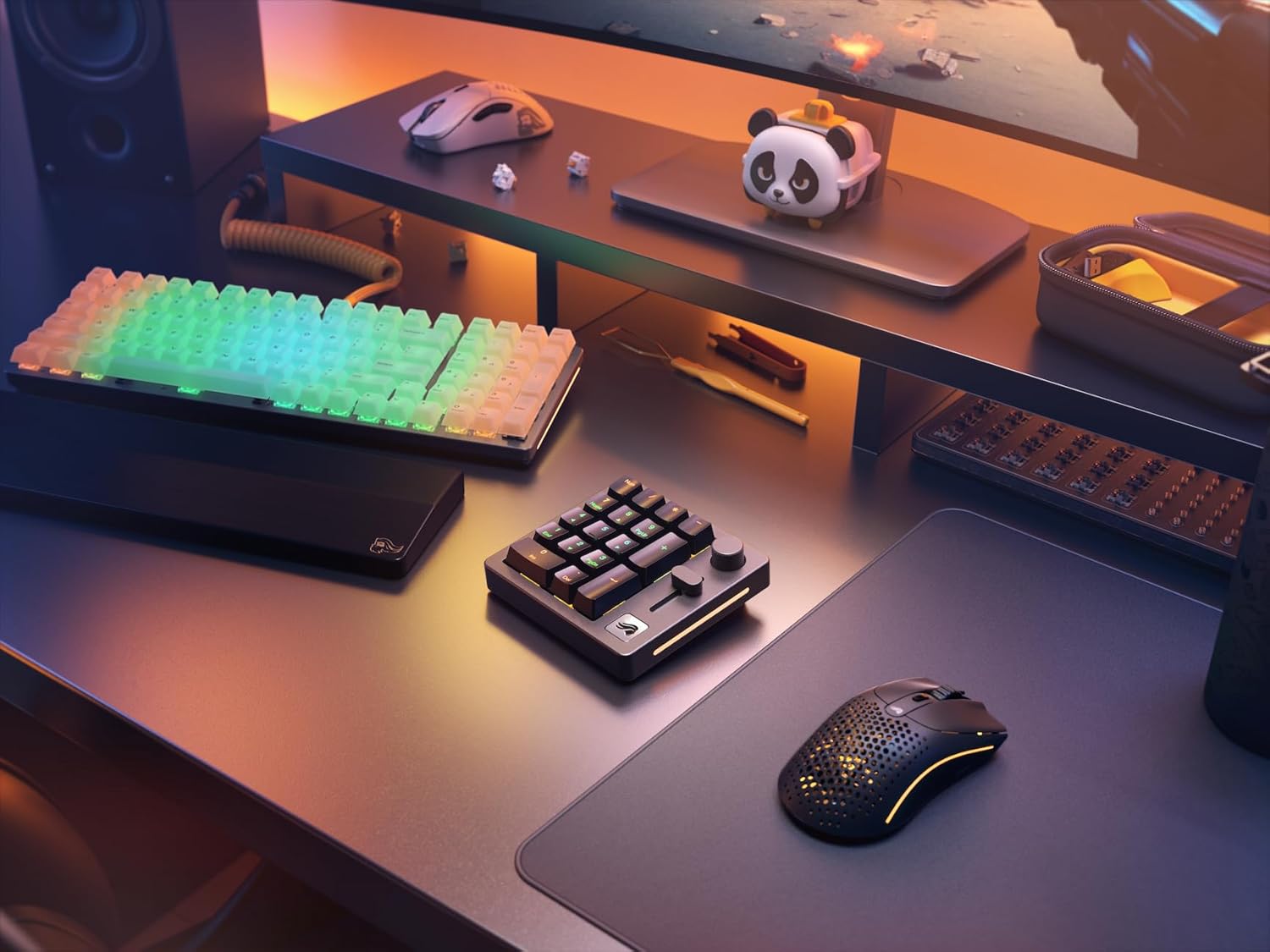 Glorious - GMMK Macro Pad - Black Mechanical Numpad - 10 Key USB Keypad - Hotswap, Programmable Volume Knob, RGB Backlit, Wired & Wireless Bluetooth- Gaming Keyboard Number Pad - Serious Techies