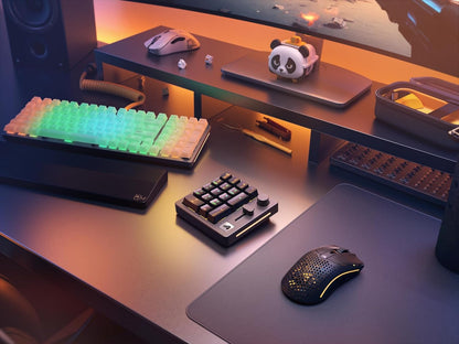 Glorious - GMMK Macro Pad - Black Mechanical Numpad - 10 Key USB Keypad - Hotswap, Programmable Volume Knob, RGB Backlit, Wired & Wireless Bluetooth- Gaming Keyboard Number Pad - Serious Techies