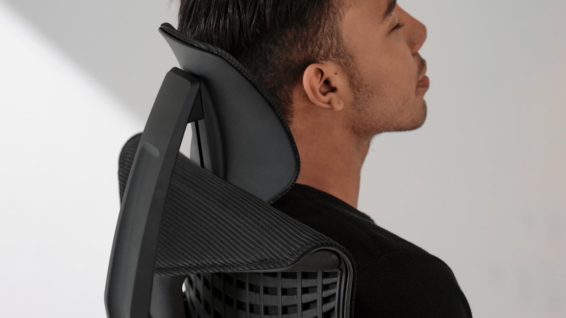 Autonomous - ErgoChair Ultra 2 Ergonomic Office Chair High Back Onyx Black - with Headrest - Serious Techies