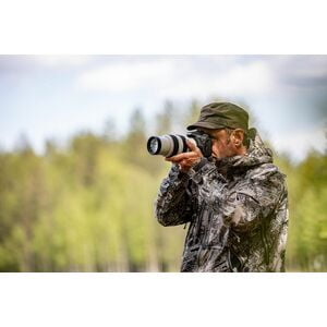 Canon - EOS 90D - Digital Camera - SLR - 32.5 MP - 4K / 30 Fps - 7.5X Optical Zoom EF-S 18-135Mm IS USM Lens - Wi-Fi, Bluetooth - Serious Techies