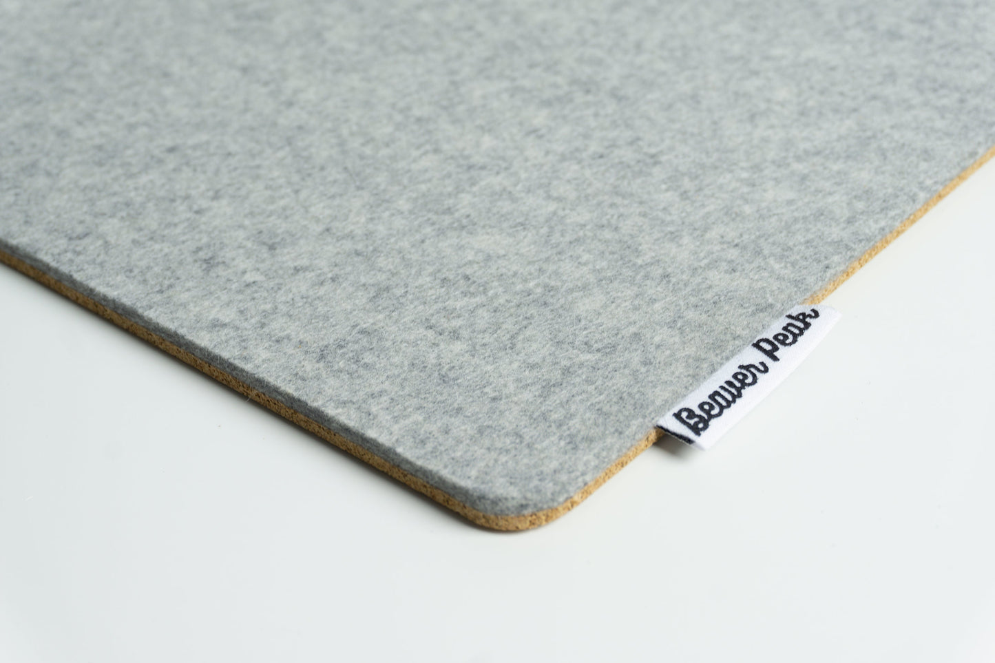 BeaverPeak - Felt and Cork Desk Mat, Wool and Cork Desk Mat, Anti-Microbial Wool Desk Pad, anti Slip Cork Layer, Merino Wool Laptop Mat, Made in Canada - Serious Techies